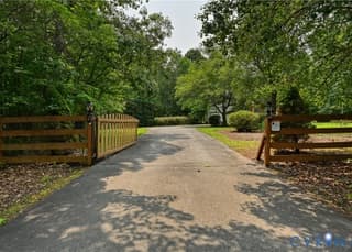 4969 Barn Field Drive, Keswick, Virginia — 2